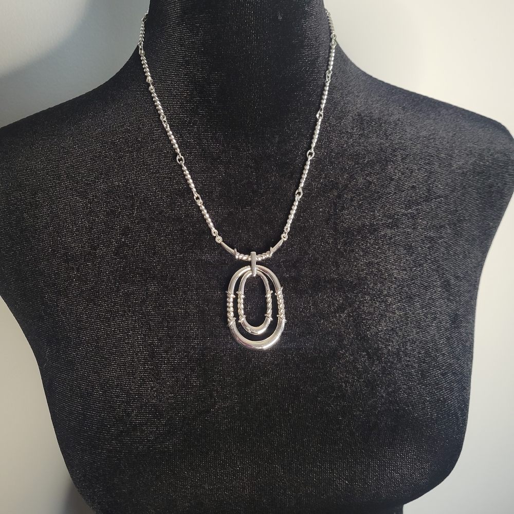 TRIFARI Vintage Signed Crown Elegant Necklace Rope Chain Pendant Hard To Find!
